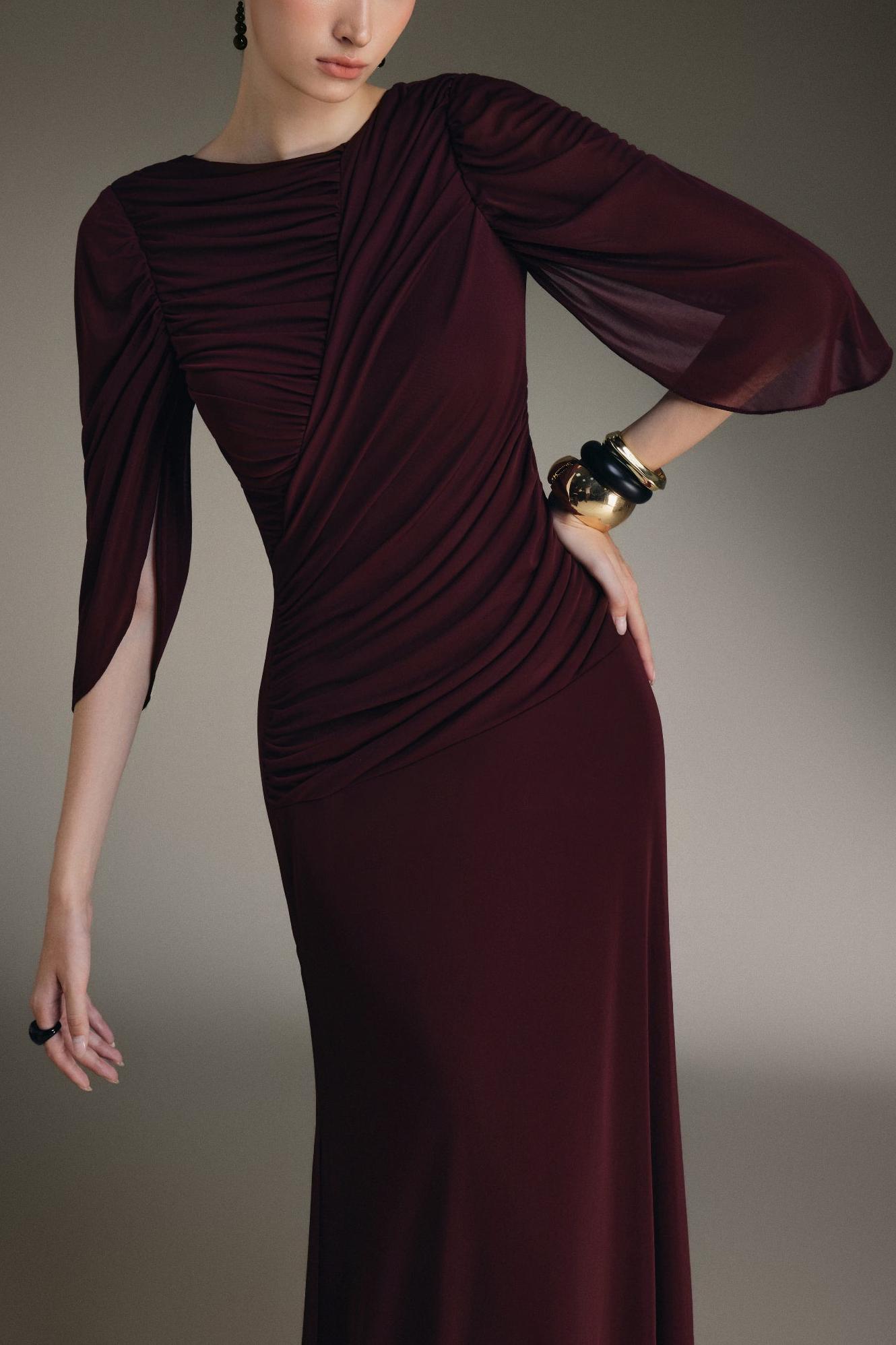 Solid Flapped Gathering Maxi Dress