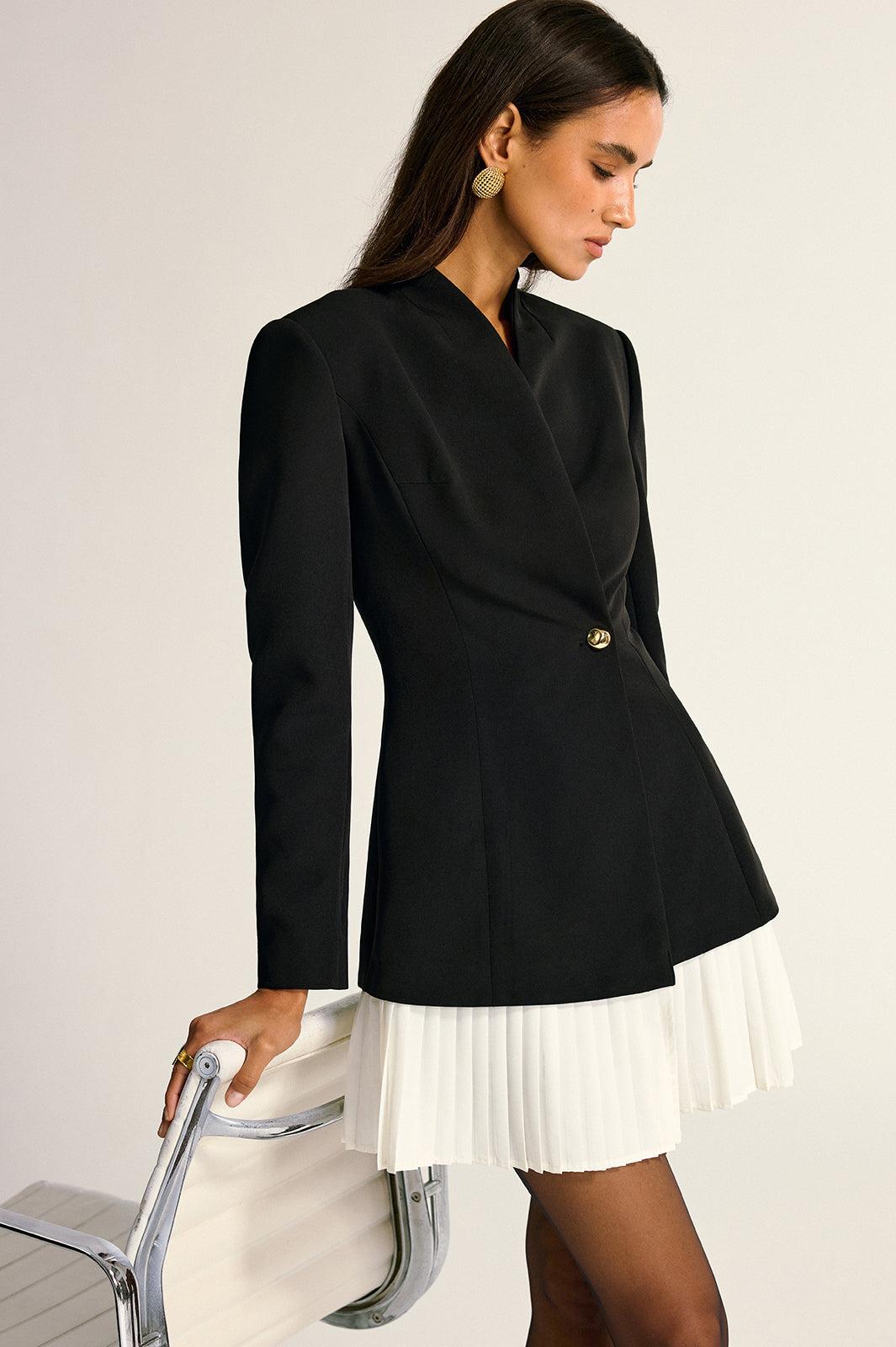 Contrast Color Pleated Mini Dress