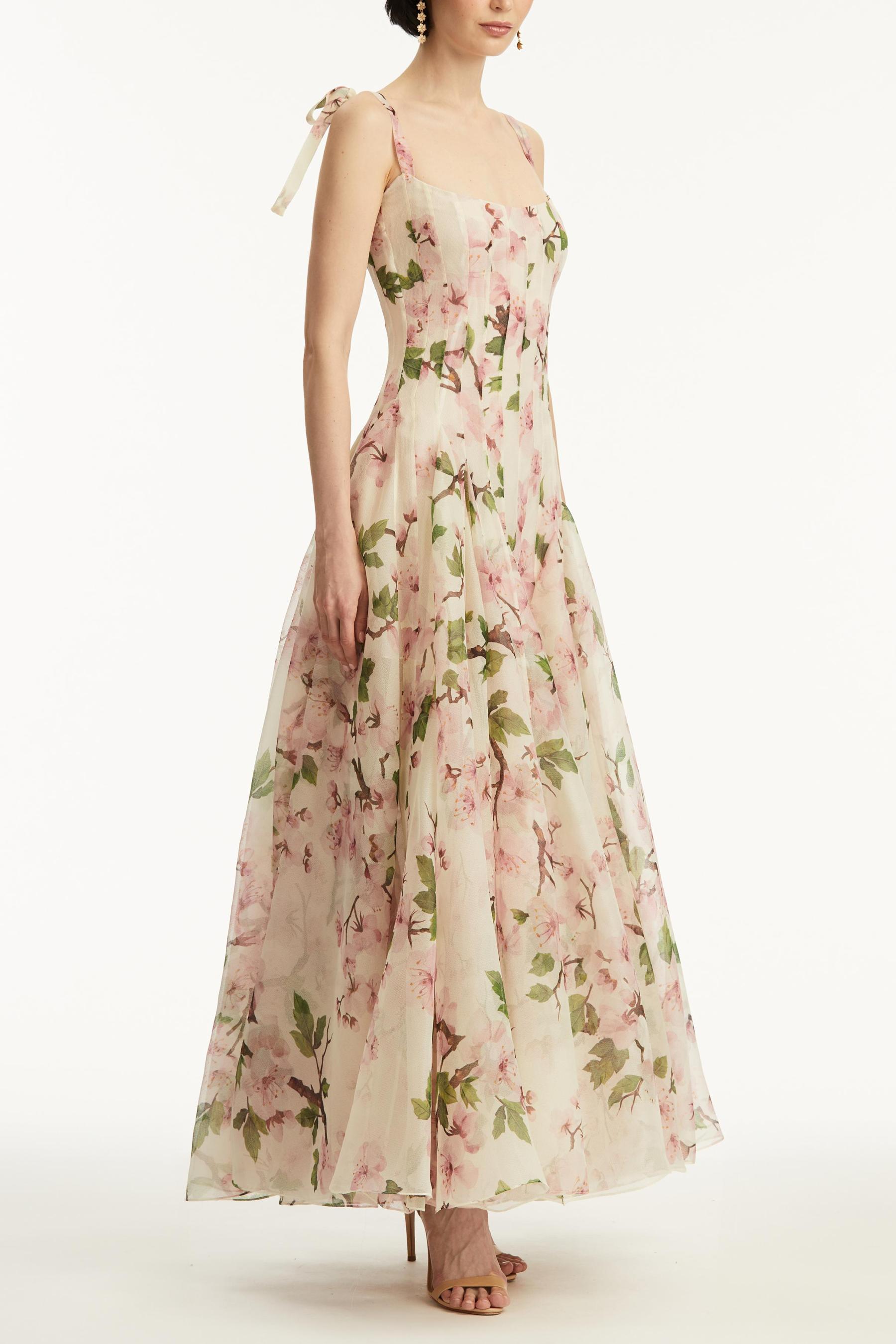 Floral Ruched Sweetheart Neck Maxi Dress
