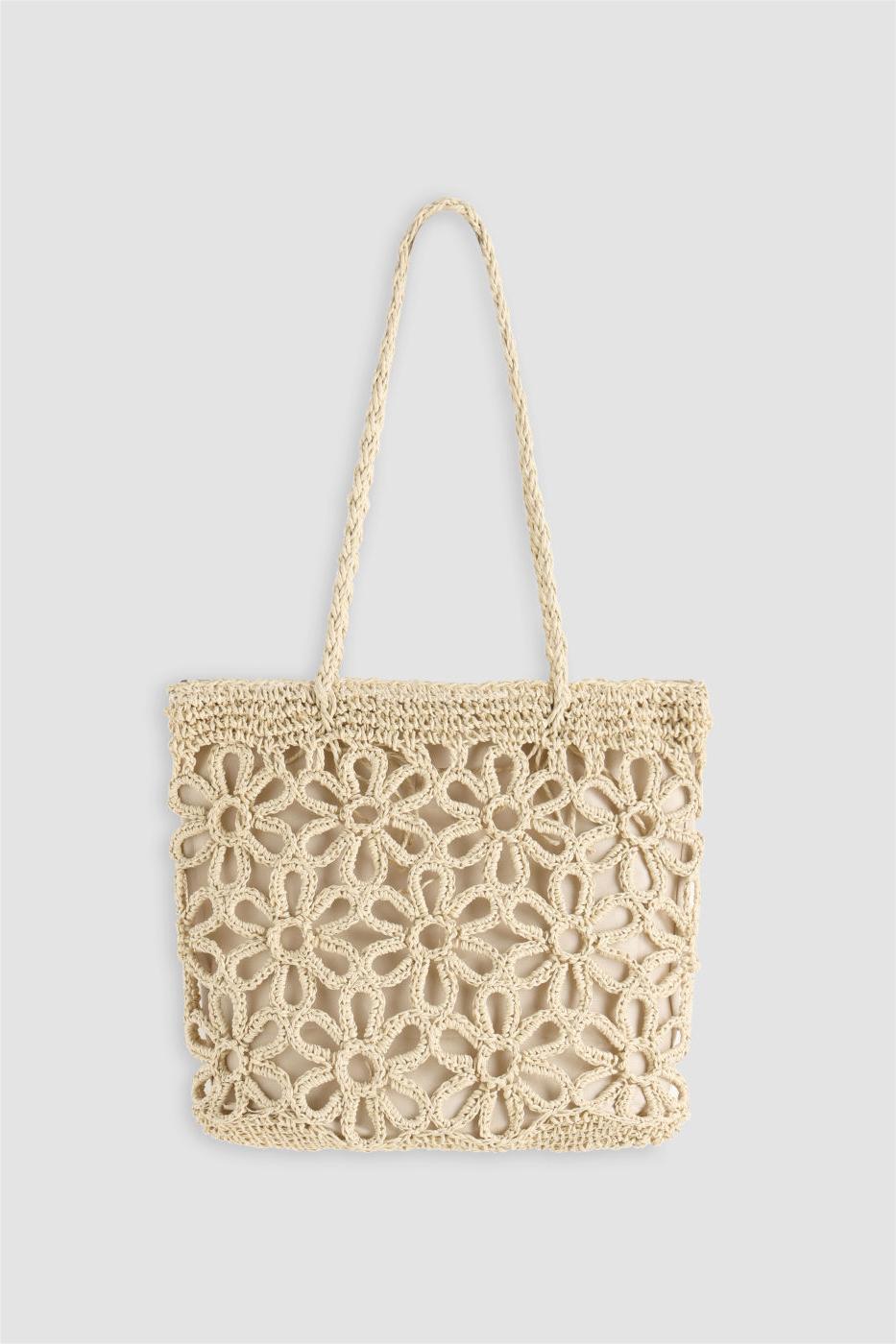 Hollow Out Design Straw Bag