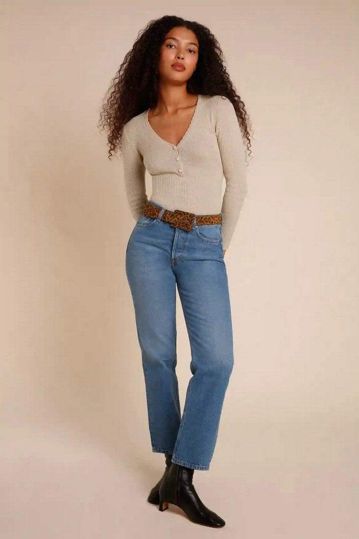 Knit Solid Long Sleeve V-Neck Top