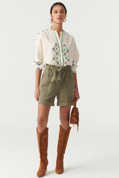 Lantern Sleeve Crew Collar Buttoned Embroidery Shirt