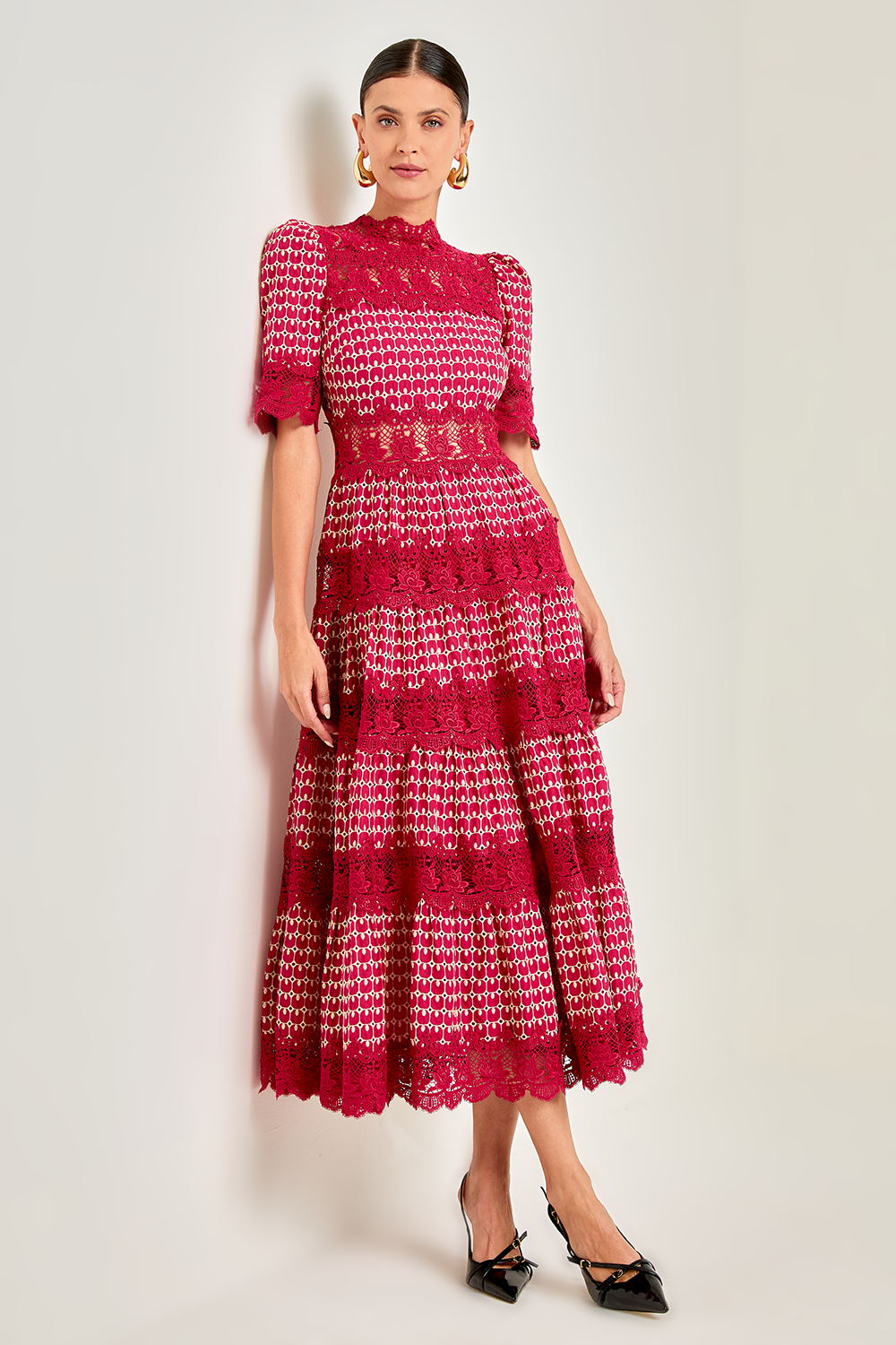 Lace Embroidery Short Sleeve Midi Dress