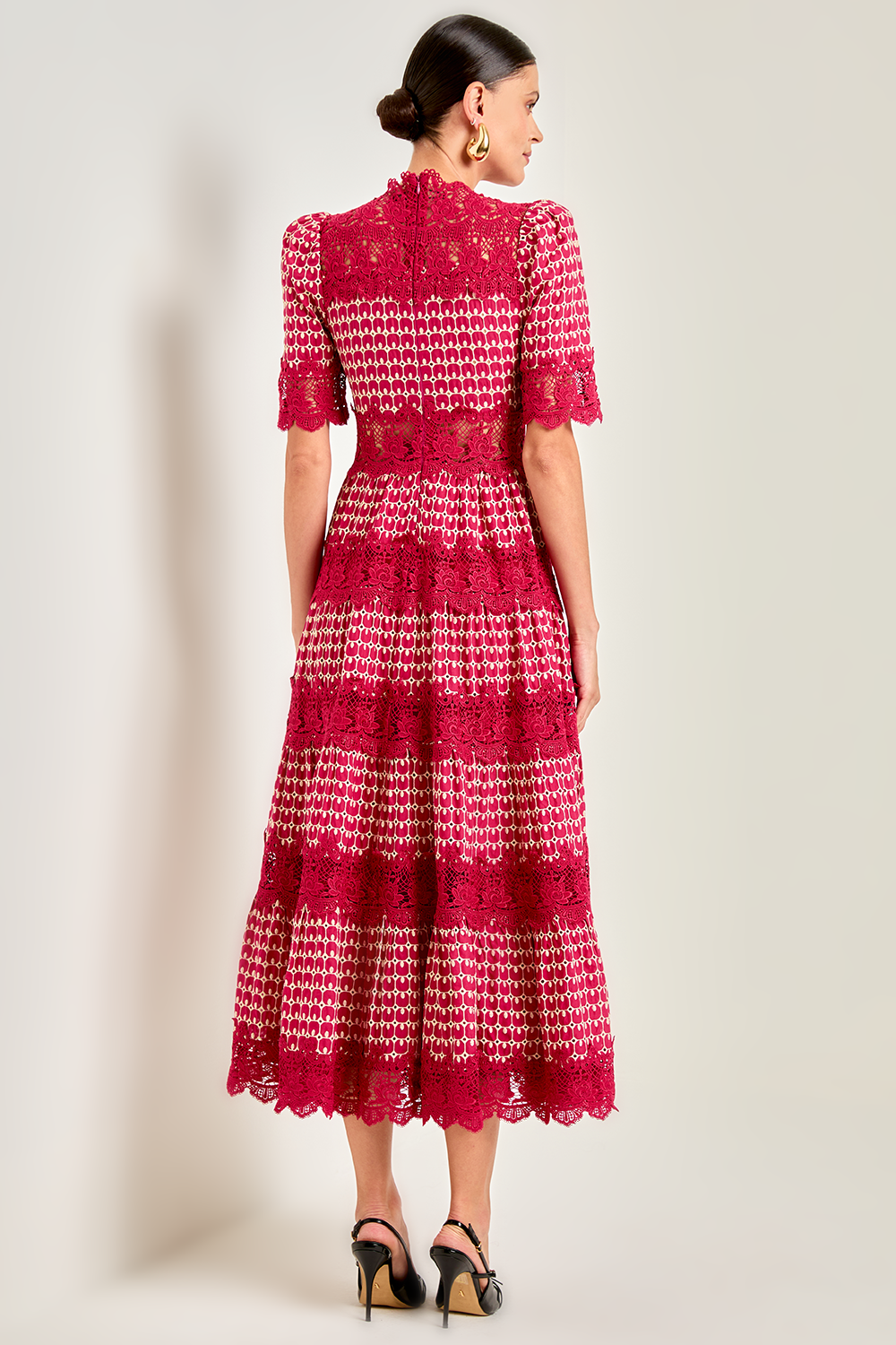 Lace Embroidery Short Sleeve Midi Dress