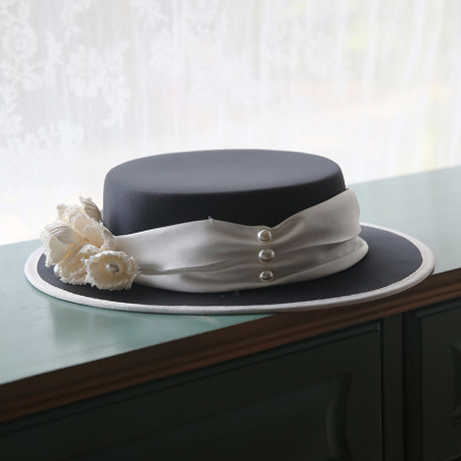 Women's Simple Satin Short Brim Elegant Retro Hat