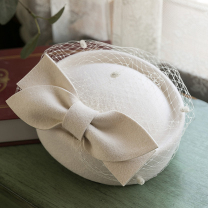 French Bow Hepburn Style Fashionable Woolen Hat