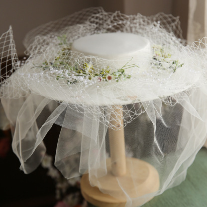 Women's French Hepburn White Top Hat