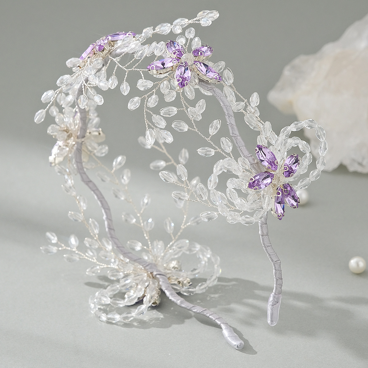 Sweet And Elegant Bridal Headband