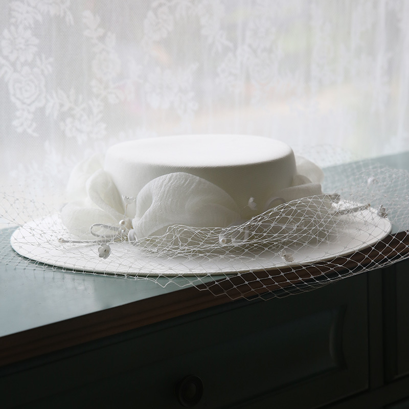 White Satin Mesh Flowers Elegant Retro Top Hat