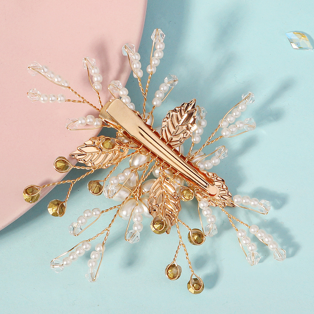 Retro And Versatile Bridal Hair Accessories