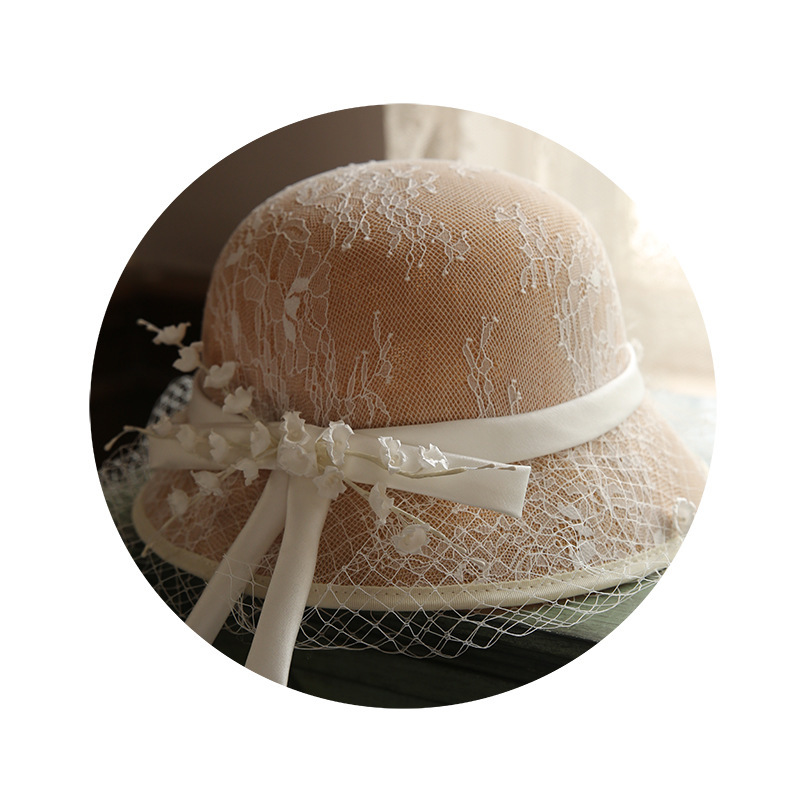 Elegant Lace Flower Hepburn Fisherman Hat