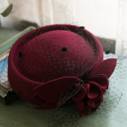 French Retro Mesh Flower Beret