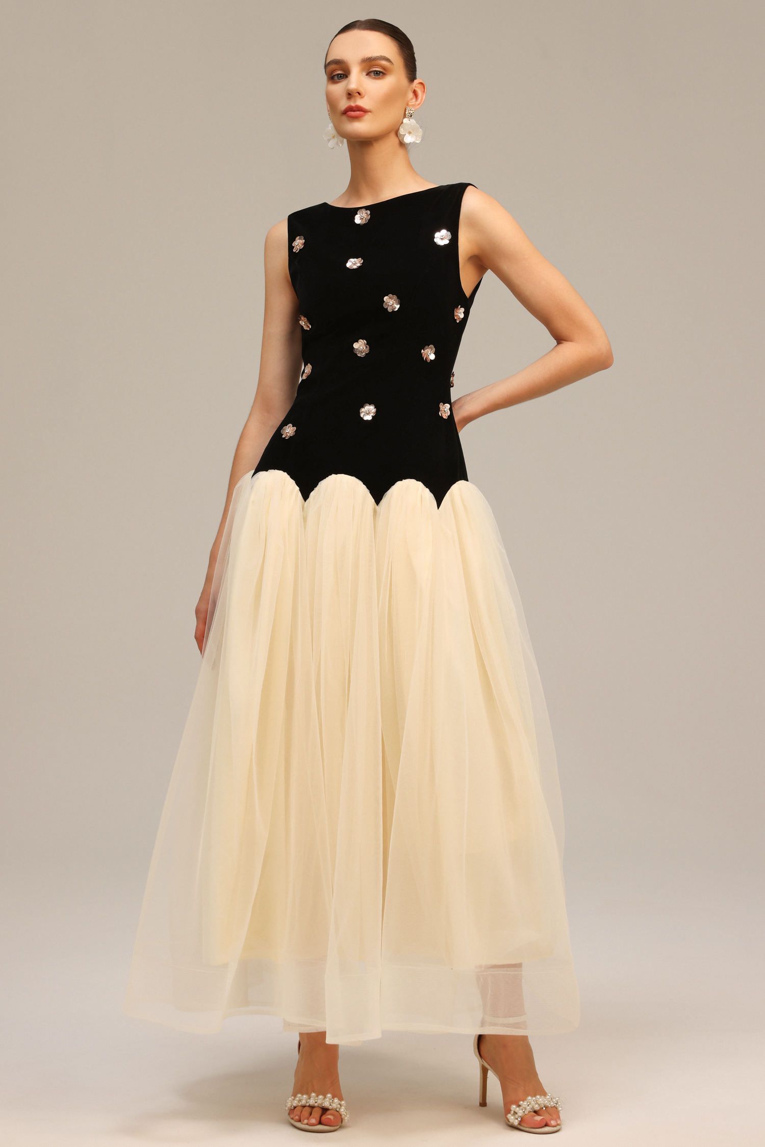 Roto Sleeveless Sequin Flowers Maxi Dress