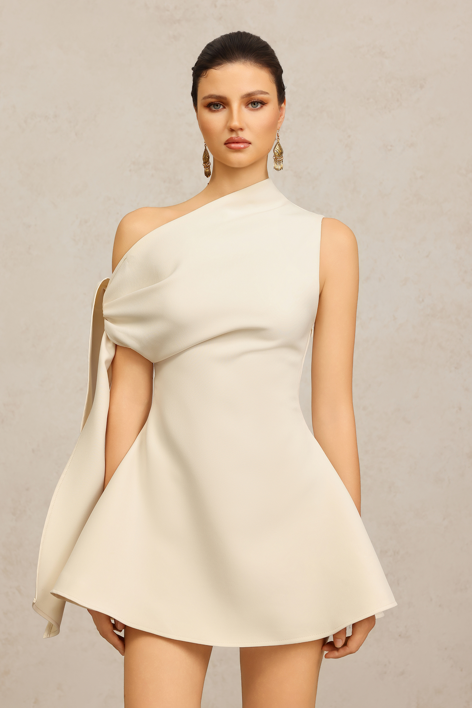 Retale One Shoulder Mini Dress