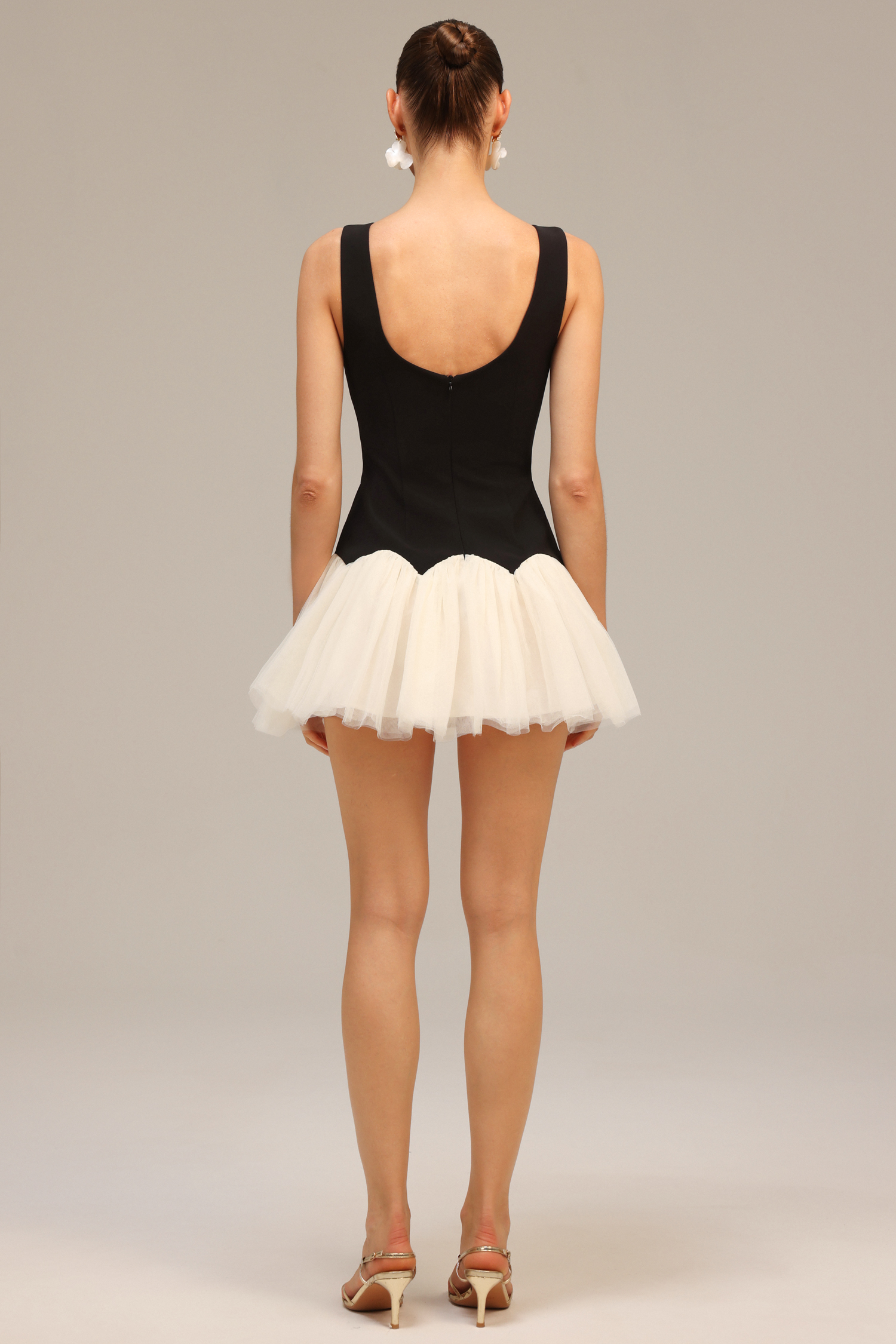 Salamo Sleeveless Diamond Mini Dress
