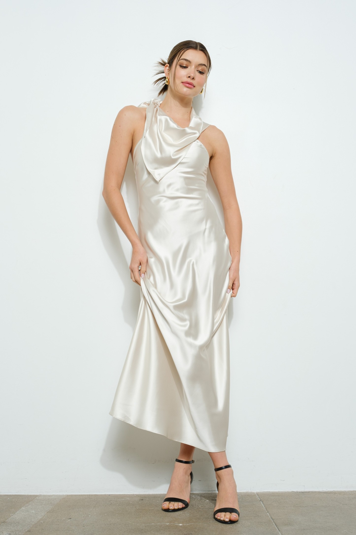 Satin Sleeveless Knot-drape Halter Maxi Dress #23600574