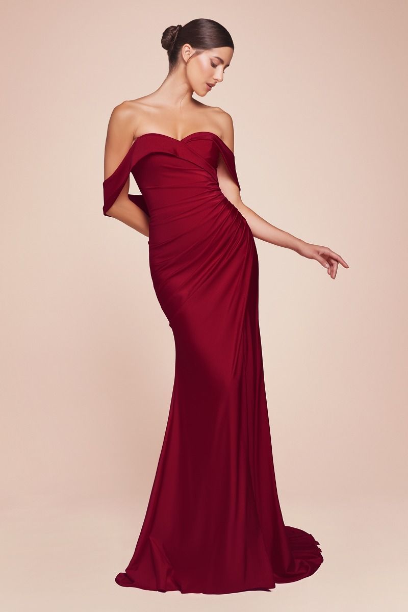 Fitted Sweetheart Off The Shoulder Stretch Spandex Pleated Gown CD790