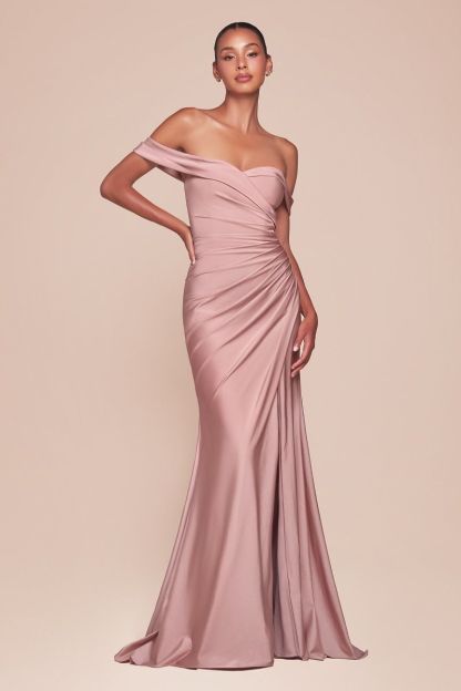 Fitted Sweetheart Off The Shoulder Stretch Spandex Pleated Gown CD790