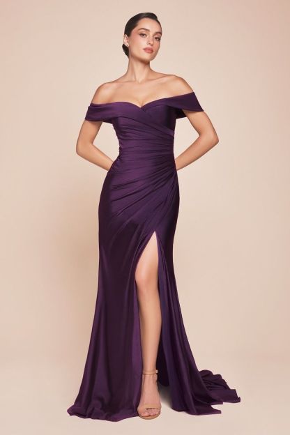 Fitted Sweetheart Off The Shoulder Stretch Spandex Pleated Gown CD790
