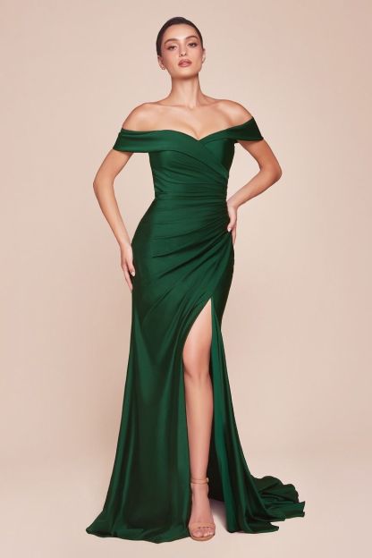 Fitted Sweetheart Off The Shoulder Stretch Spandex Pleated Gown CD790