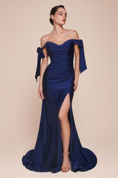 Fitted Off The Shoulder Stretch Luxe Jersey Ruched Gown CD943