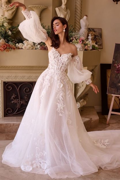 Strapless Lace Appliqued Layered tulle Wedding Ball Gown WL018