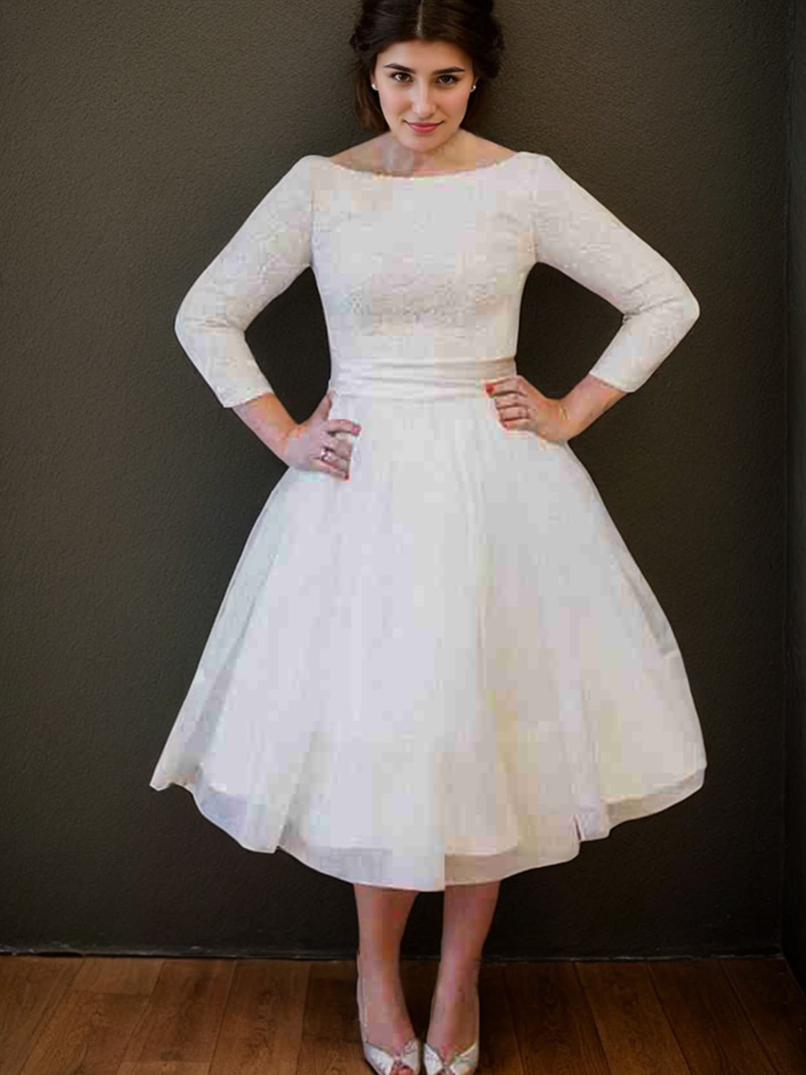 A-Line/Princess Chiffon Bateau Knee-Length With Lace Wedding Dress