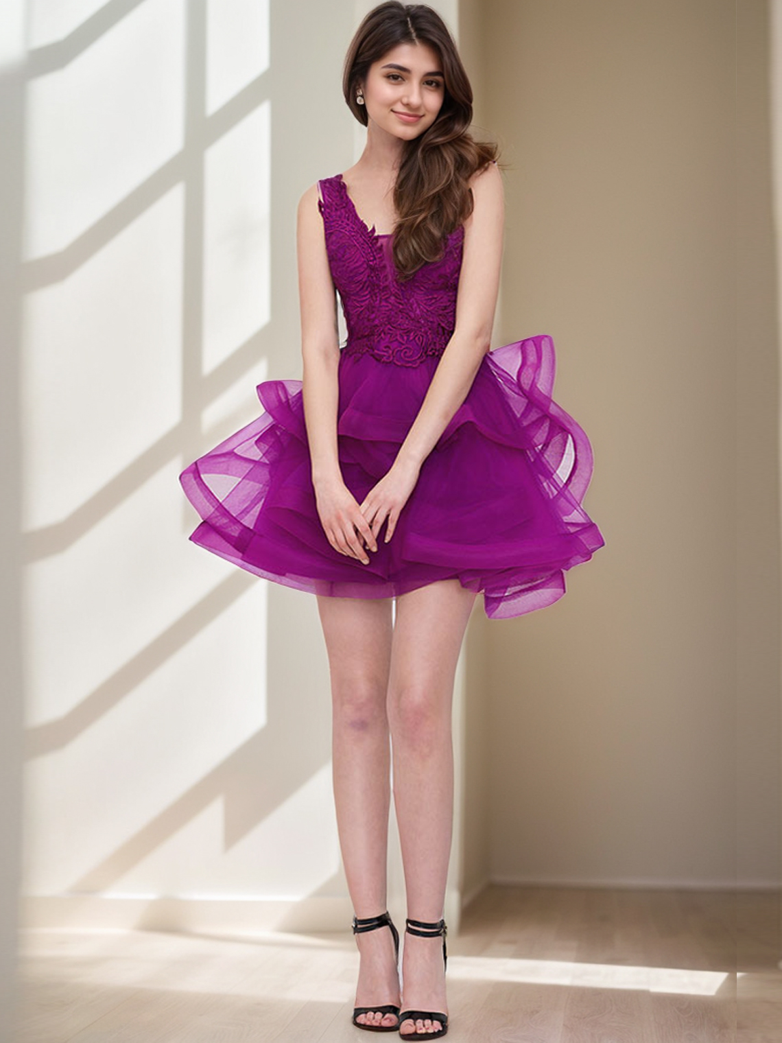 A-line/Princess V Neck Sleeveless With Appliqued Homecoming Dress