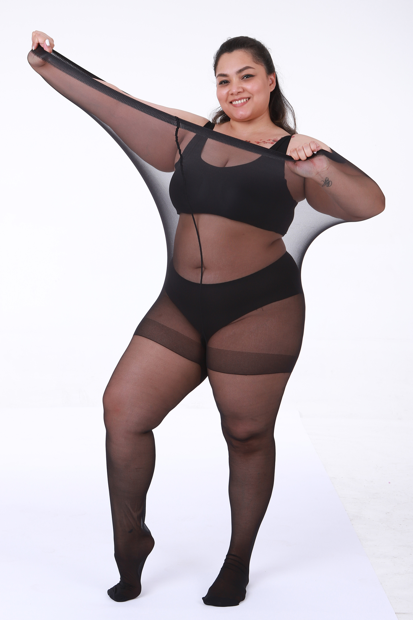 2Women's Plus Size Pantyhose Control top sheer tights With Reinforced