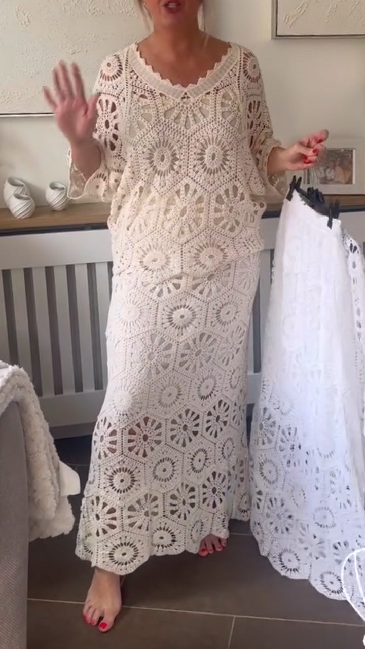 Women V-Neck Pattern Hollowed Out Top+ Half Skirt Casual Set