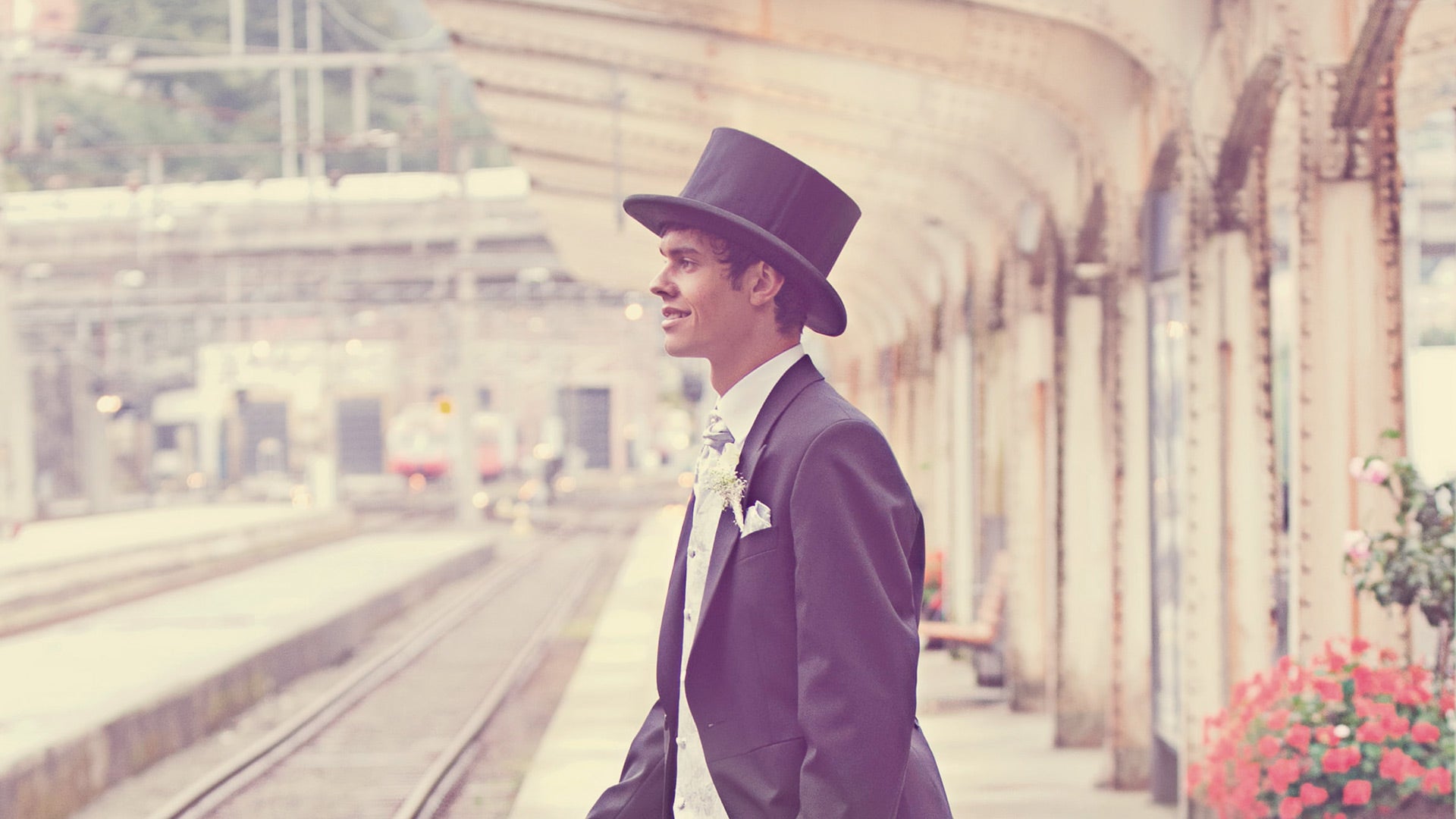 Men in top hats- Tips to choose the right hat.