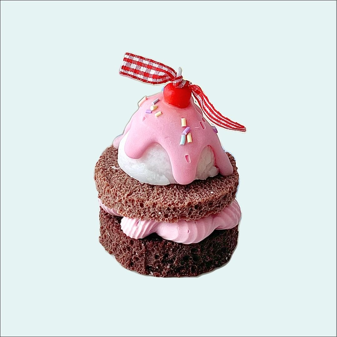 Layered Chocolate with Pink Cream Cake Candle-Cozyolo Home Decor & Candle