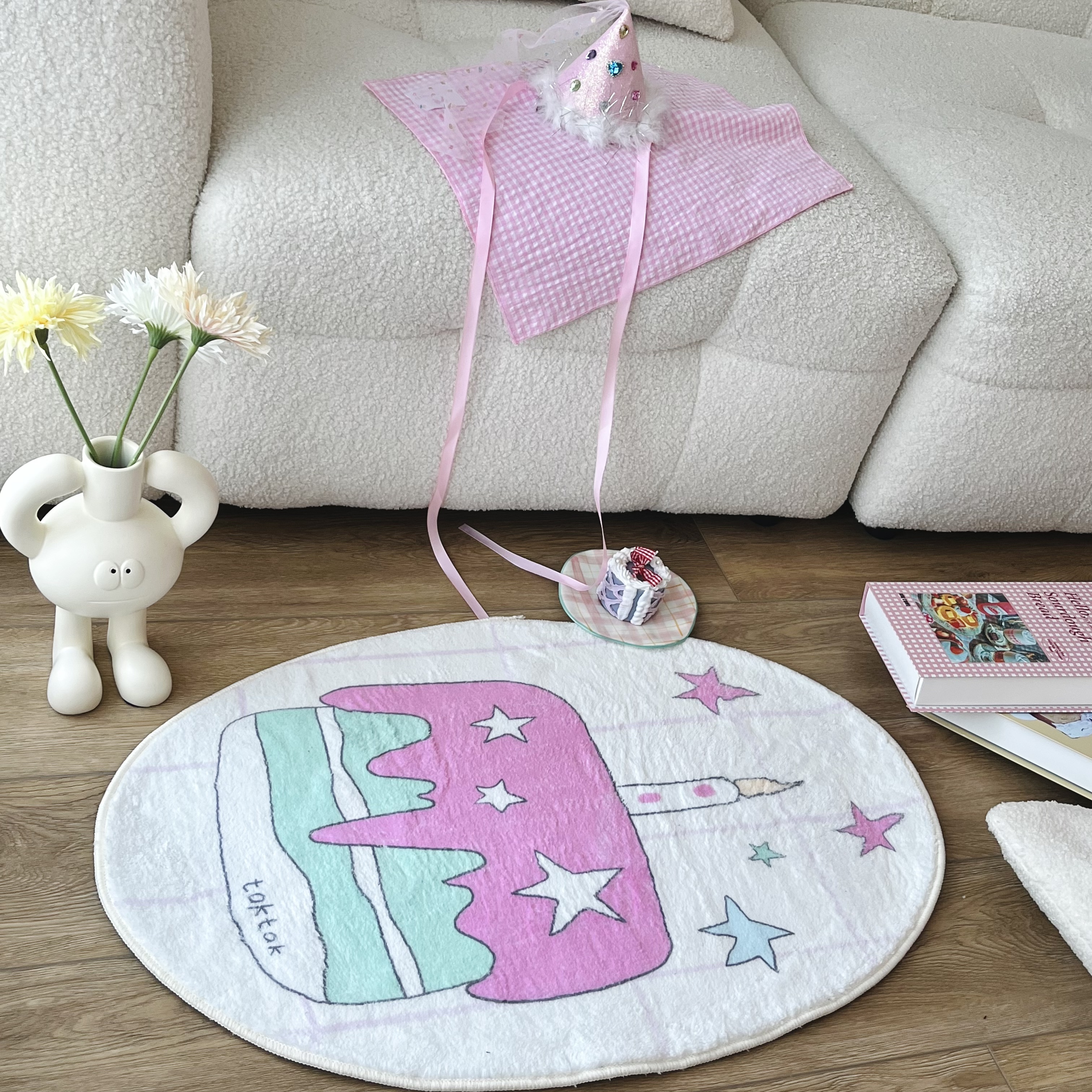 Plush Pink Green Star Birthday Cake Rug-Cozyolo Home Decor & Candle