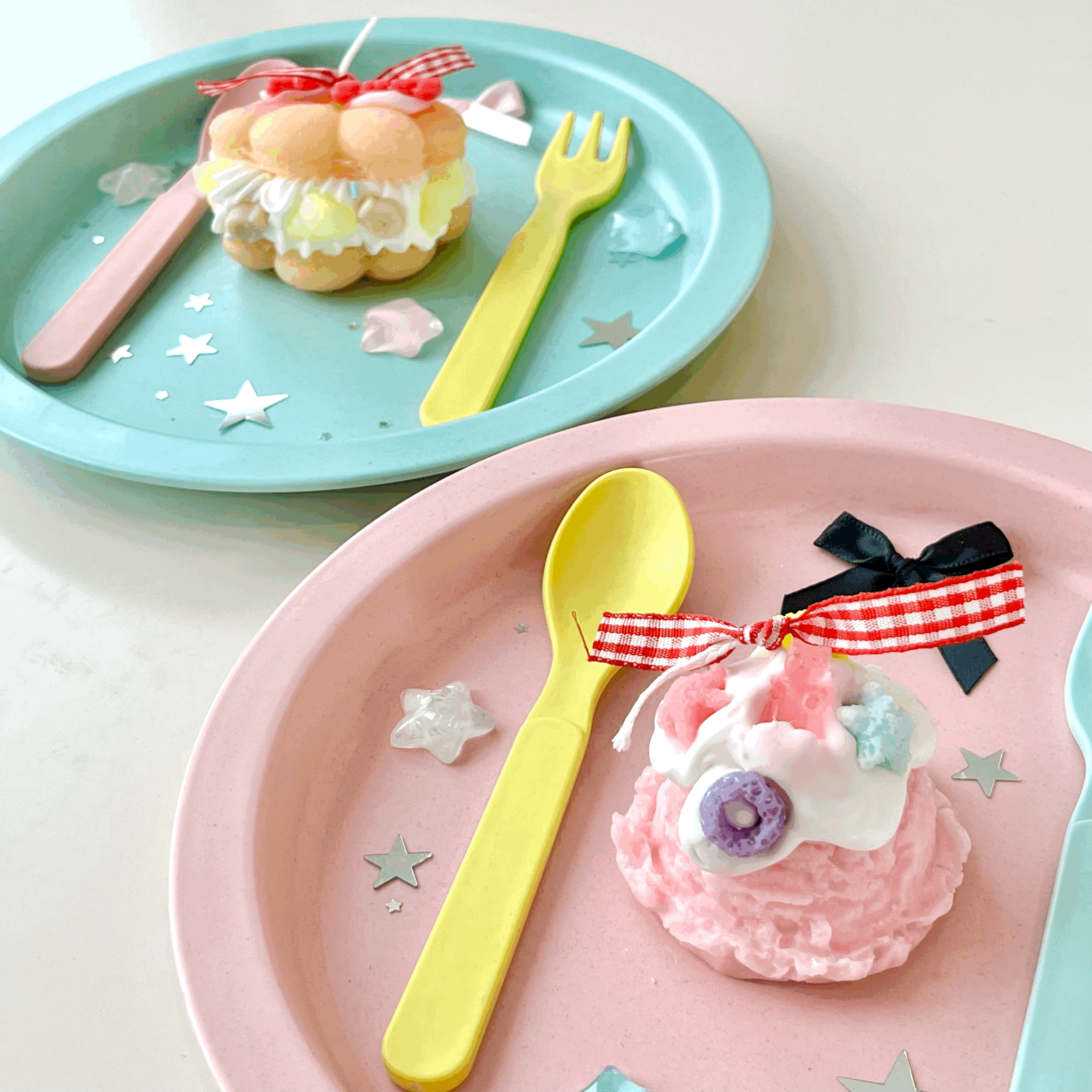 Taiyaki Cream Puff and Gummy Bear Ice Cream Scoop Candles-Cozyolo Home Decor & Candle