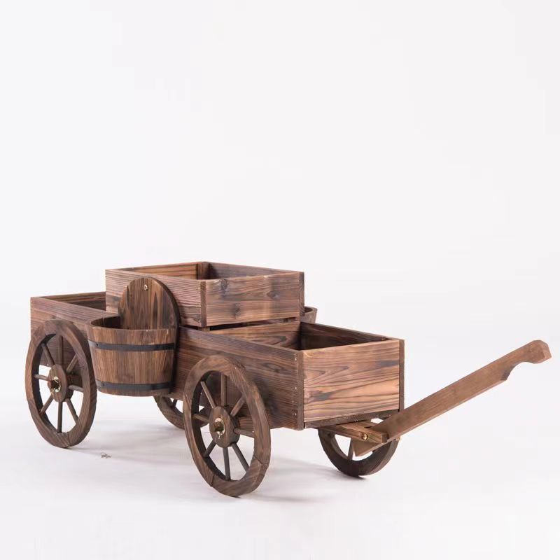 Creative gardening wooden cart planting box