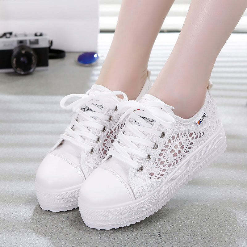 Chaussures d'été décontractées pour femmes avec découpes en toile respirante-Luckweek