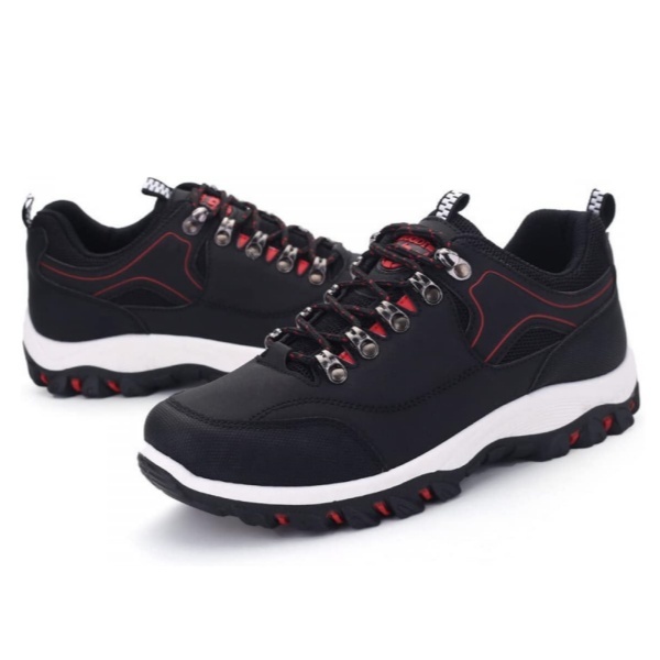Chaussures de randonnée de luxe avec une touche sportive