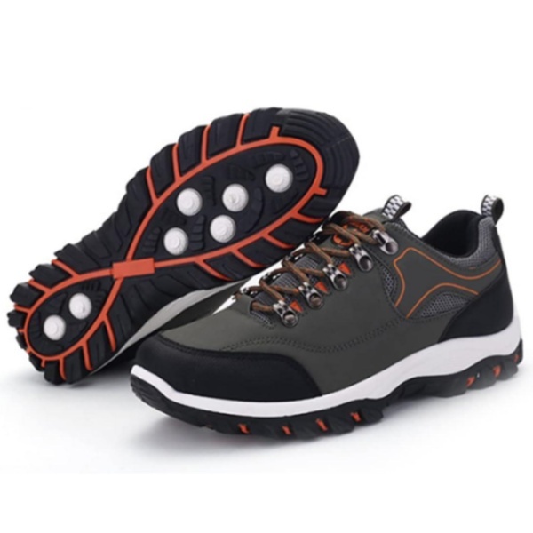 Chaussures de randonnée de luxe avec une touche sportive
