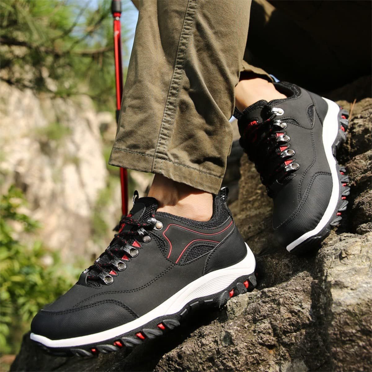 Chaussures de randonnée de luxe avec une touche sportive