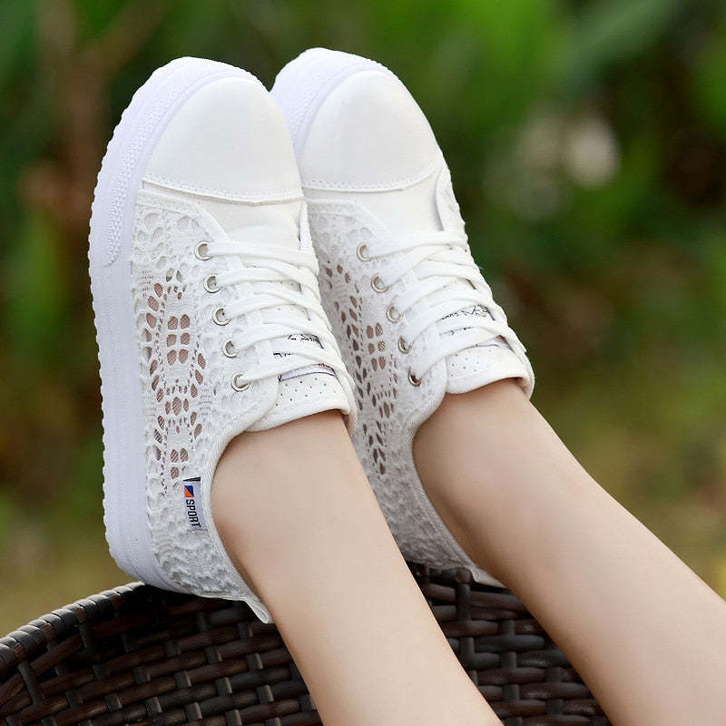 Chaussures d'été décontractées pour femmes avec découpes en toile respirante-Luckweek