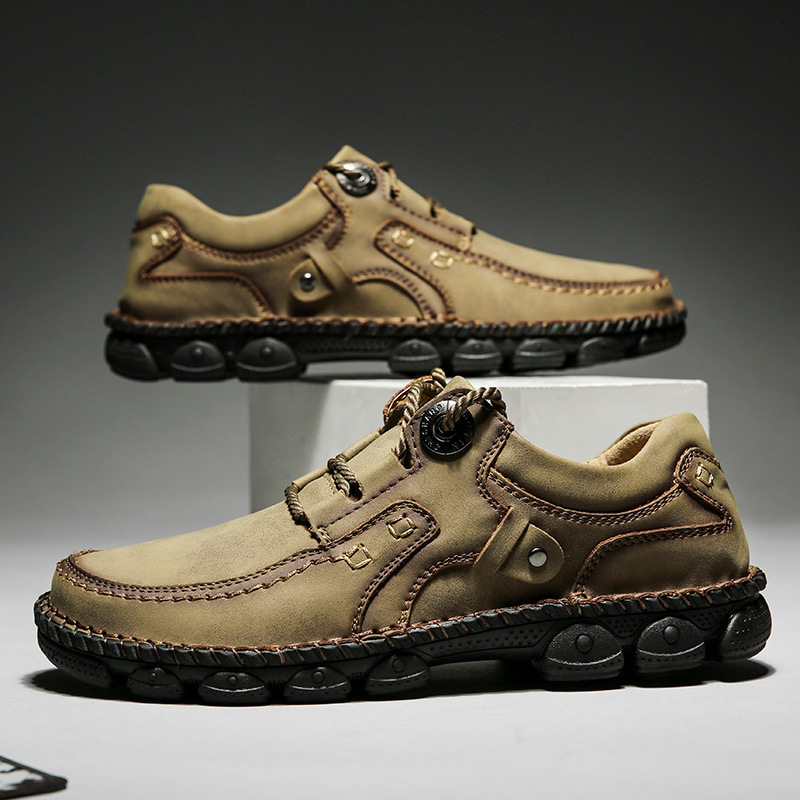 Chaussures en cuir pour hommes à semelle épaisse cousues à la main