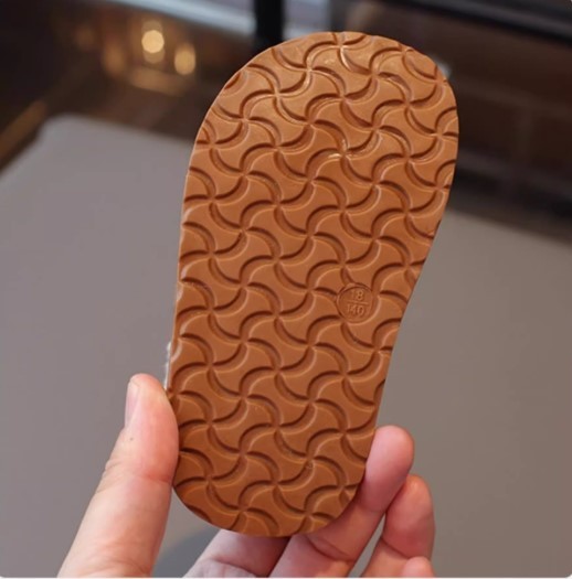 Baby soft-soled warm walking shoes