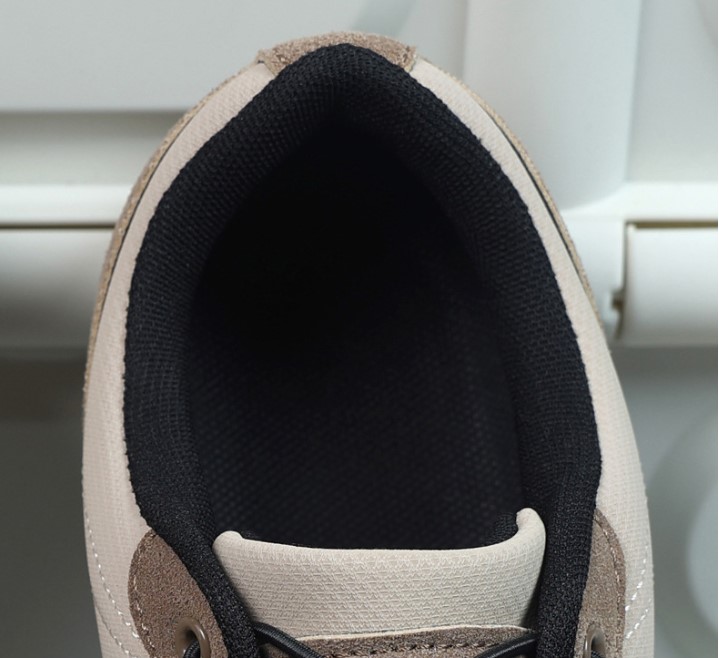 Men's Outdoor Wide-Fit Boots