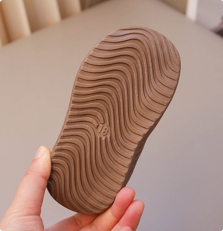 Boys' fleece-lined walking shoes