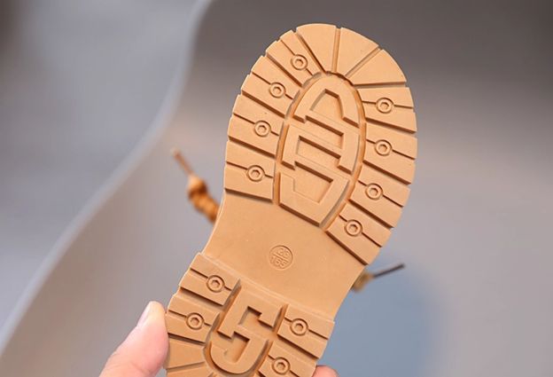 Boys' and girls' fleece-lined Martin boots