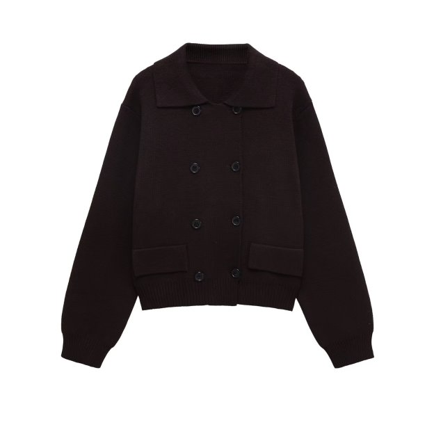 Double-breasted knitted jumper