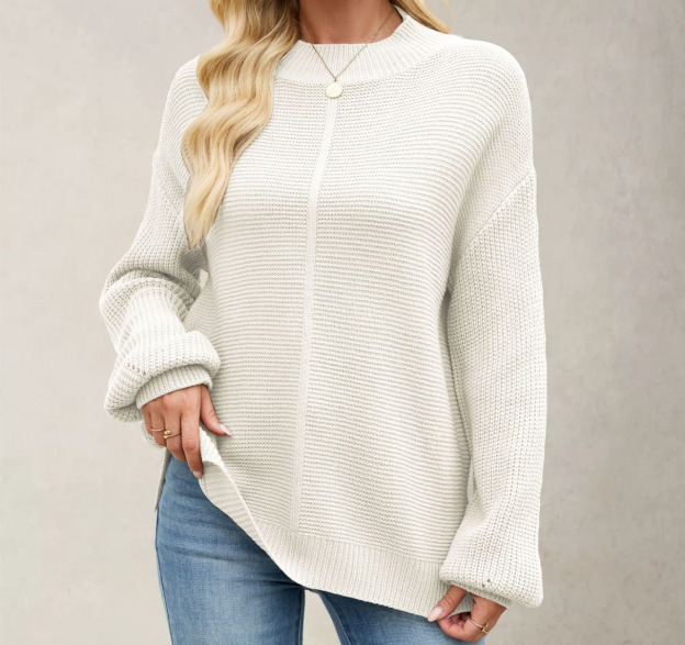 Solid-color loose-fit crewneck sweater