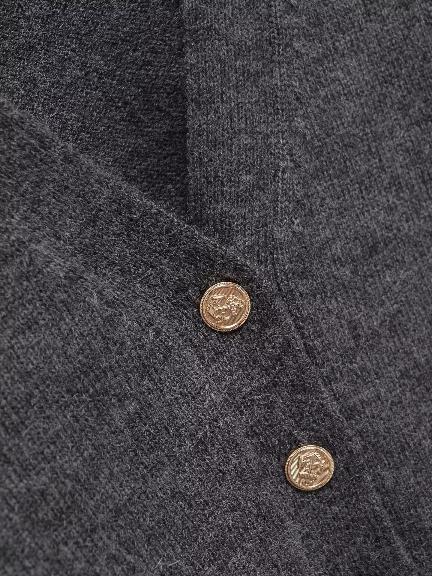 Fashionable Casual Grey Knitted Cardigan