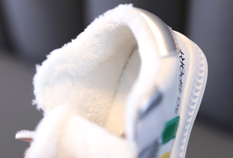 Fleece-lined soft-soled leather baby girl's walking shoes