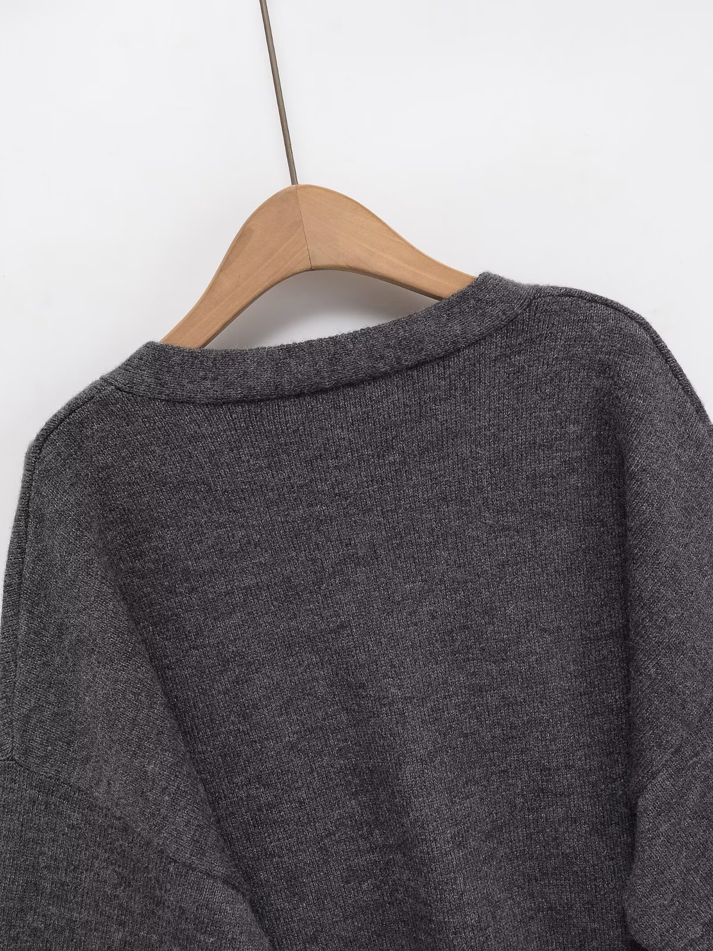 Fashionable Casual Grey Knitted Cardigan